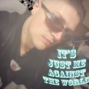 Meet your Posher, Tina